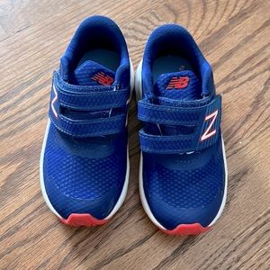 New balance size 8 toddler blue sneakers shoes